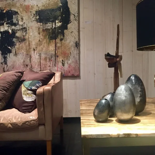 Exposition Rencontres, 2016, Not a Gallery, Paris, pièces signées et anonymes, mobilier contemporain et ancien se côtoient ainsi dans une élégante harmonie.