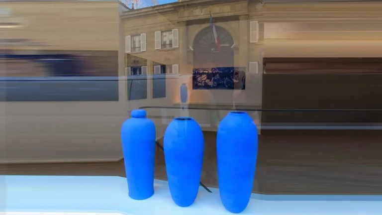exposition céramique contemporaine, Novembre 2016,
Galerie Minsky, Paris, Exposition Voûtes célestes, Céramique haut de gamme inspirée par la laque japonaise et le style wabi-sabi