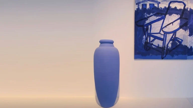 exposition céramique contemporaine, Novembre 2016,
Galerie Minsky, Paris, Exposition Voûtes célestes, Vase en céramique d’art contemporain fait main à Paris