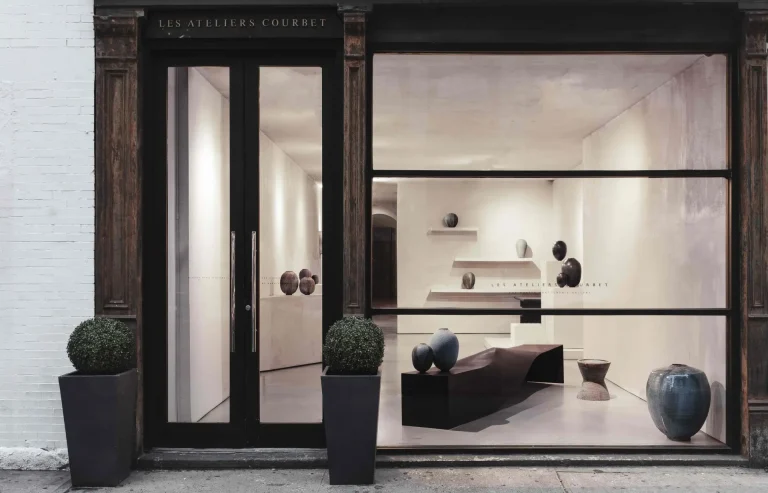new-york-karen-swami-atelier-courbet-unique-ceramic-vase-luxury
